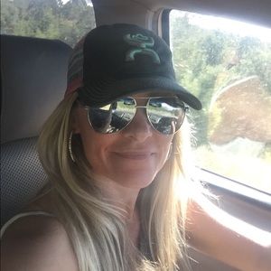 Meet your Posher, Jeni